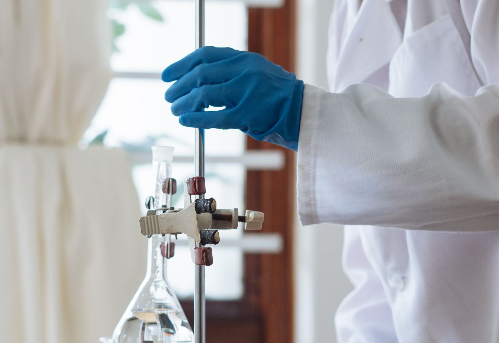Diagnostic & Laboratory Services